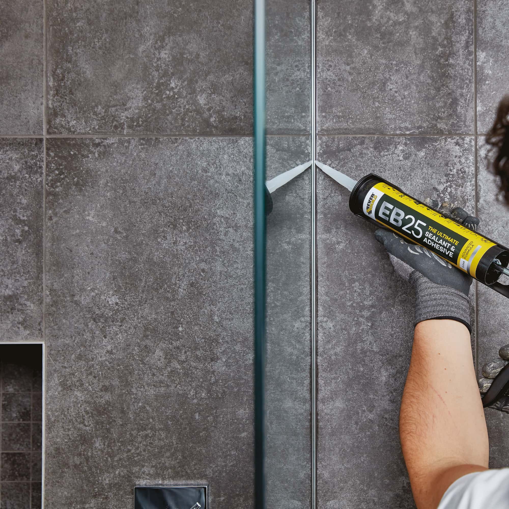 Everbuild EB25 Sealant adhesive 300ml tube glass shower screen tile wall joint