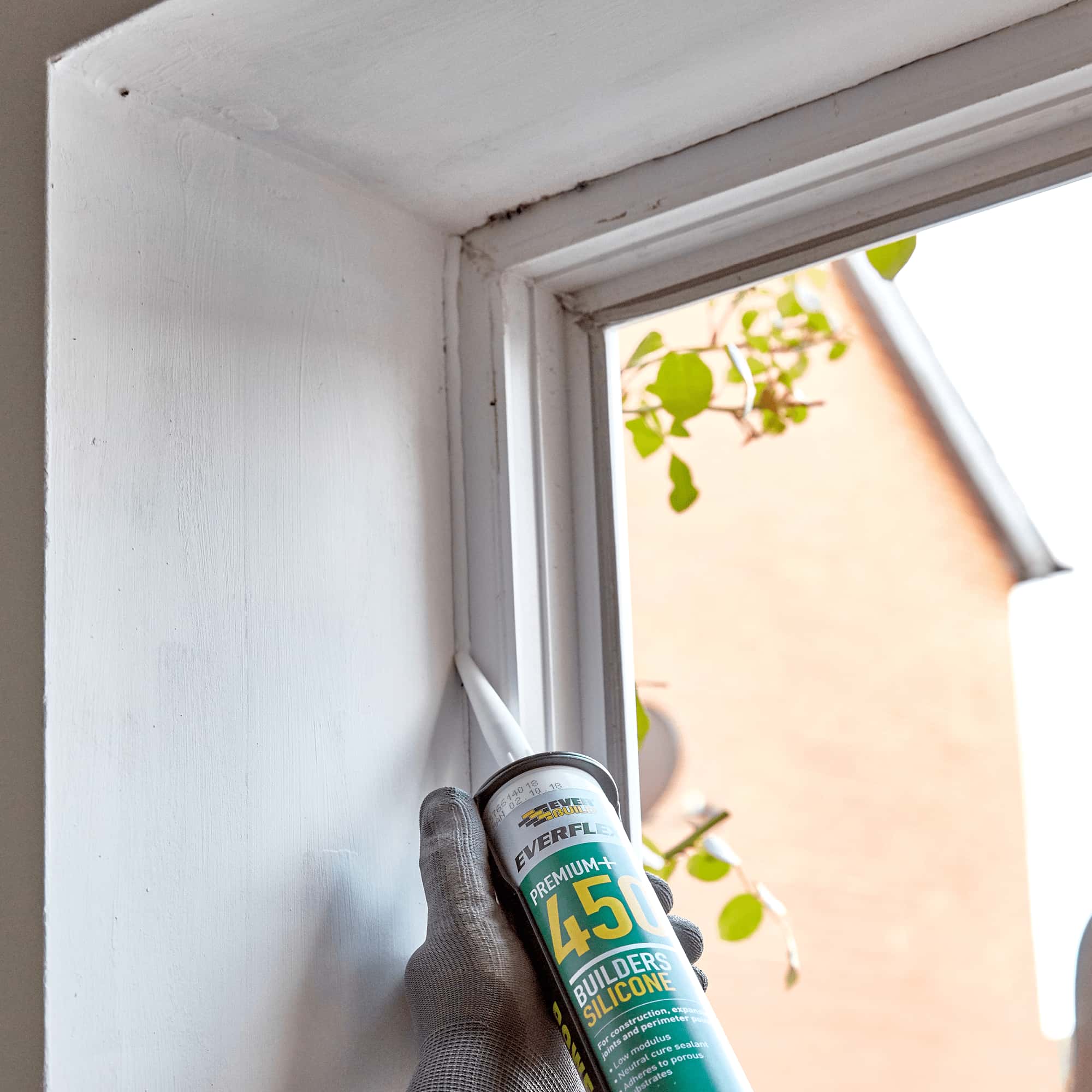 Everflex Everbuild Premium 450 Builders Silicone 300ml tube white window perimeter